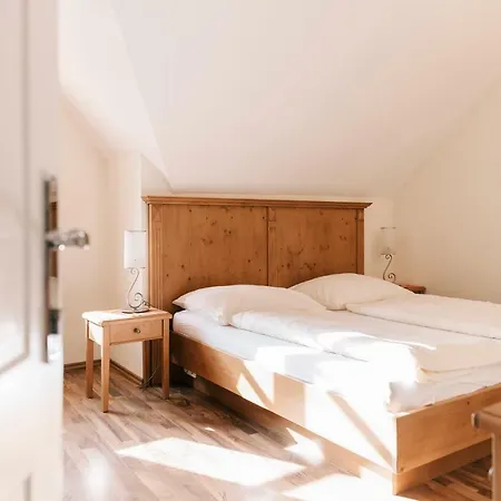 Gaestehaus Annemaria * Retz