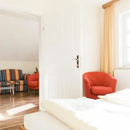 Gaestehaus Annemaria *